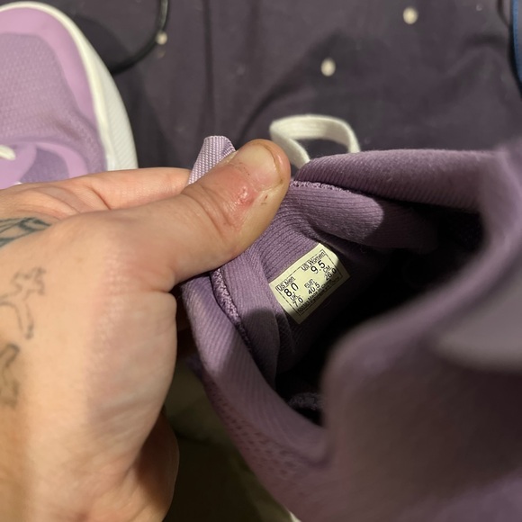 Vans Women's Lilac Mesh Athletic Sneakers with White Accents - Picture 5 of 5